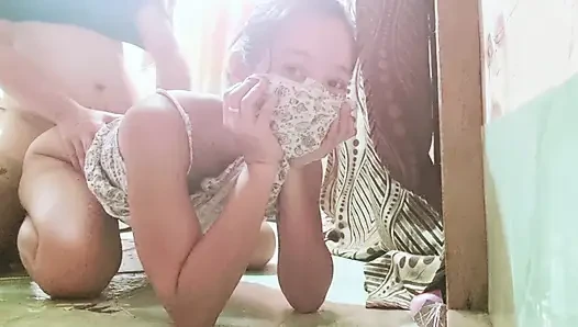 Pinay fickt schnell ehemann, arbeitskameradin