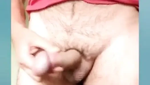 Uzun süre tadını çıkarılacak bir chibre,
Kıyafetleri aniden kayıyor, güzel kıllı, güzel ereksiyonla oynamak istiyor...