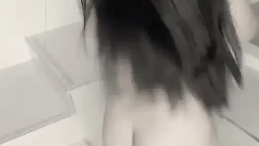 Ateşli büyük memeli büyük götlü latin gabi striptiz ve mastürbasyon