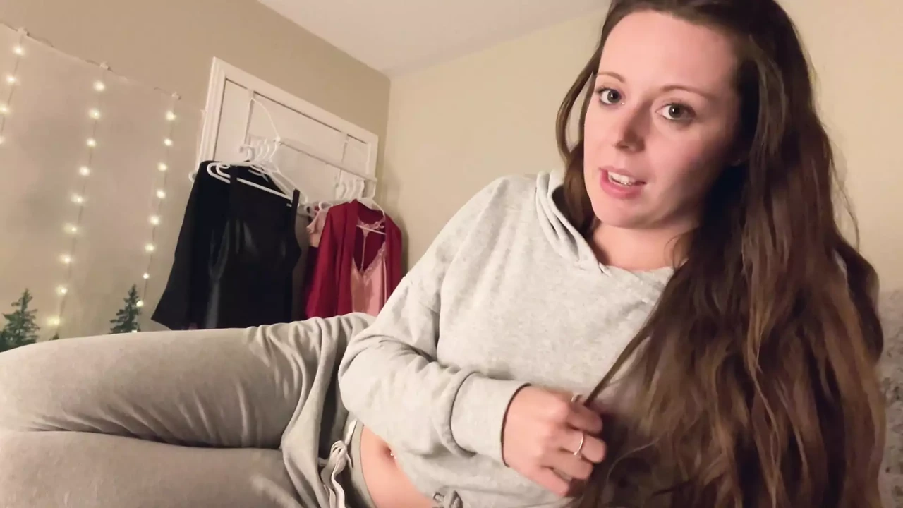 Your Naughty Stepsis Is a Real Cock Whore! Pillow Humping Just Won't Cut It This Time!