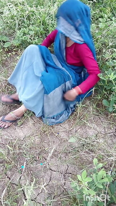 Desi bhabhi na otvorenom