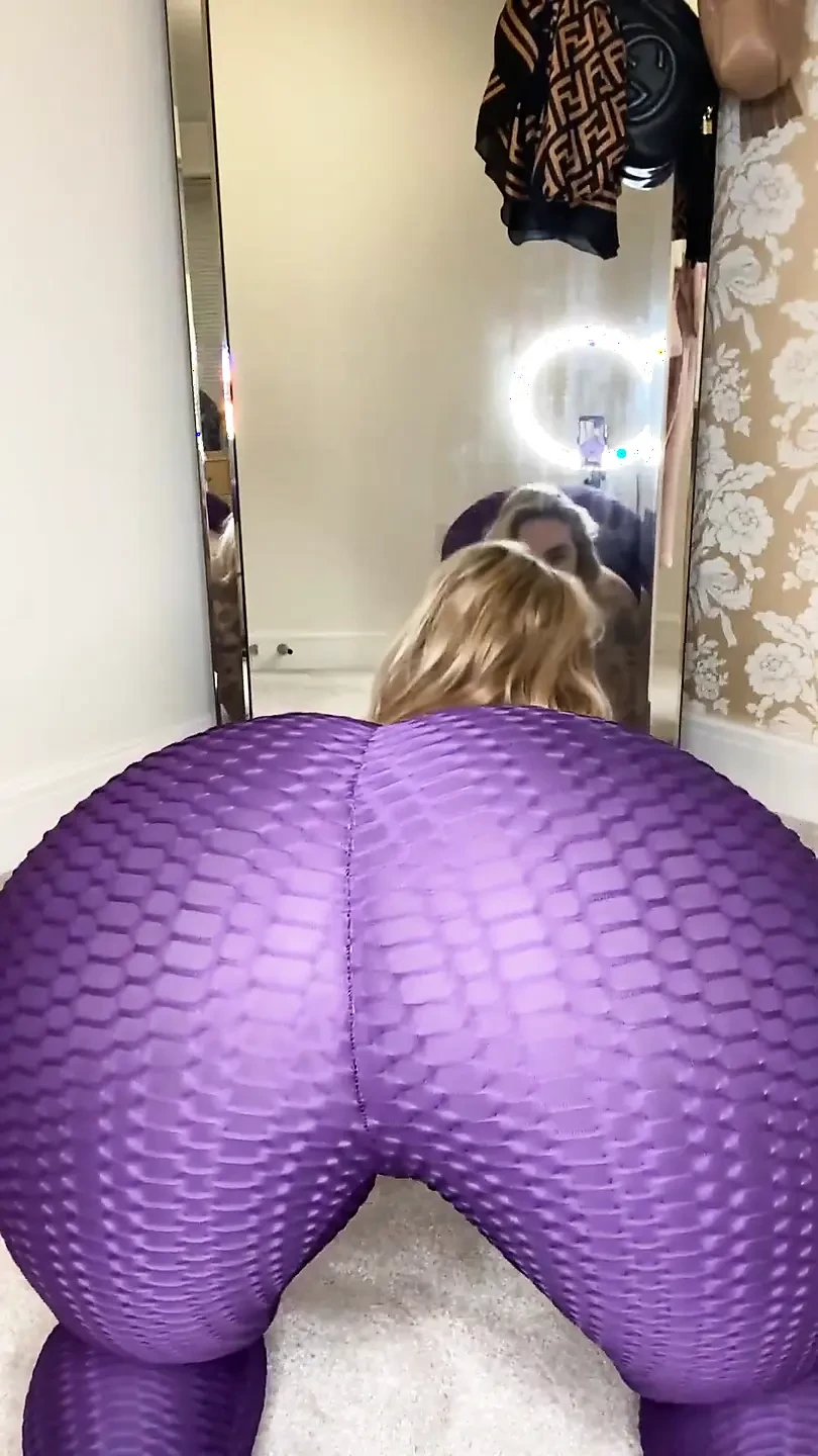 I Want to Tease You with My Big Ass and Push It in Your Face Are You Ready for Some Big Ass Fun