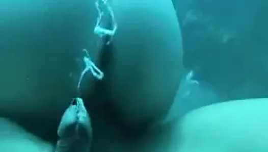 Underwater fucking