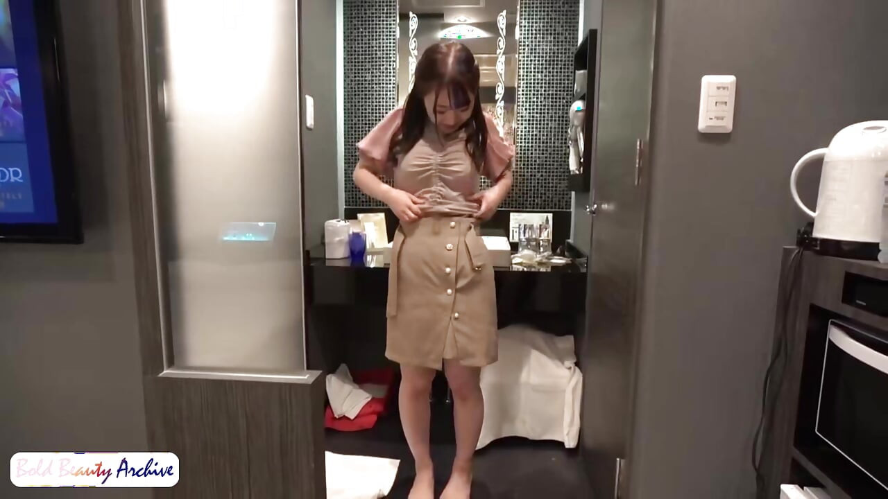出轨的办公室 Fwb 为我深推手结束与乳房完成