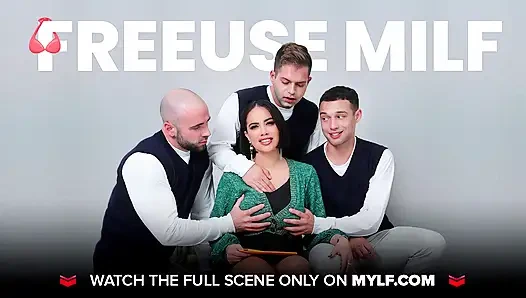 Full of Joy - Horny Stepmom Reagan Foxx Instructing Stepson on How to Make Her Cum