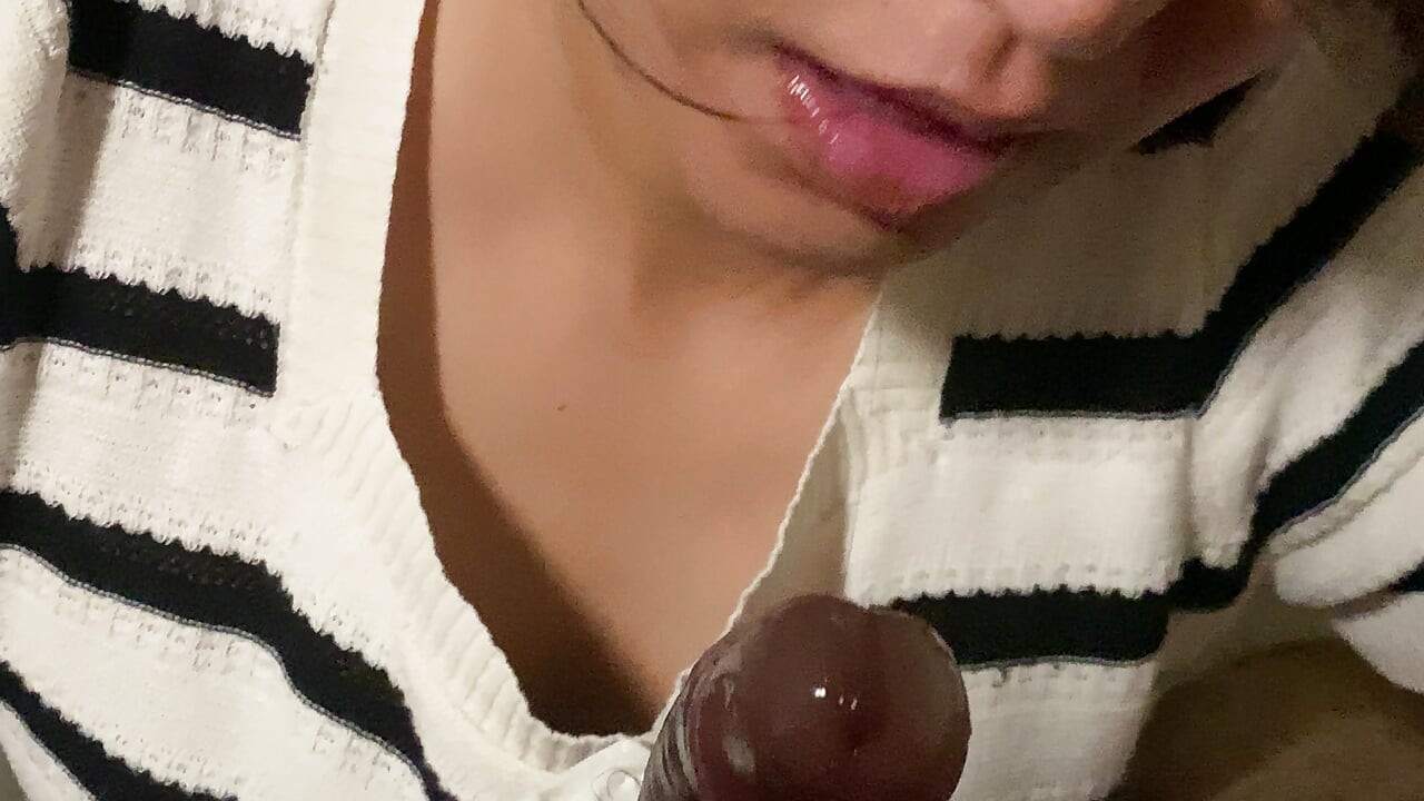 Amateur wife asks for water late at night