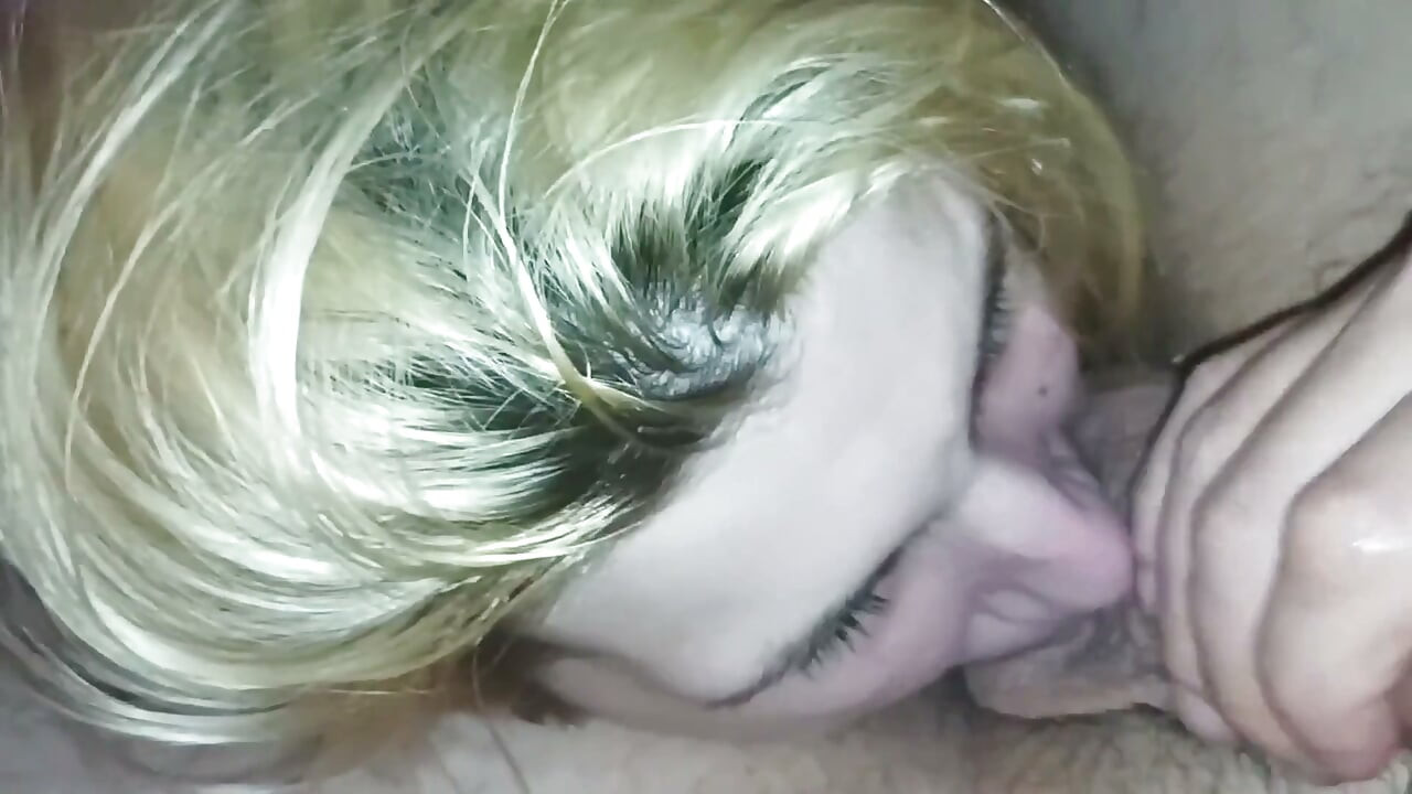 Amateur MILF Blowjob Deepthroat Cum Iin Mouth Compilation