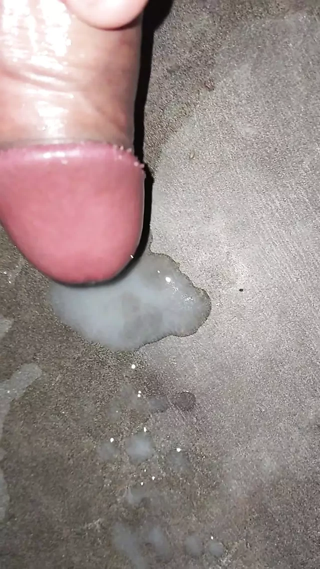 Desi Indian big Cock is Cumming too much