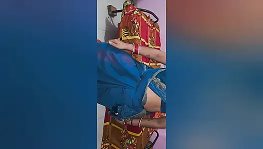 Aku menyetubuhi pembantuku