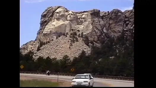 The Happiness of Sex in the Past... - (chapter #06)