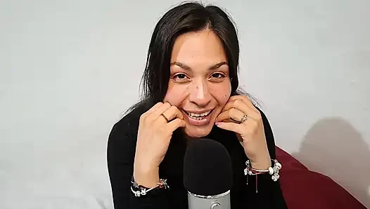 ASMR Kiss, I bite and caress your ears