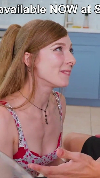 Duygusal an "En iyi arkadaşımı sikmeni çok zorlayacağım! Üvey kız kardeş sweetfemdom'da yarağımı azdırıyor"