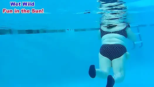 Wet Wild Fun in the Sun Full Video