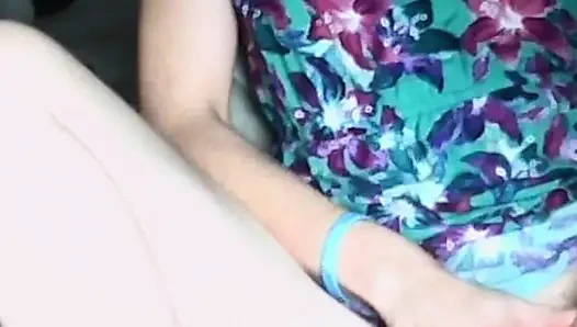 Üniversiteli kızı eve bırak