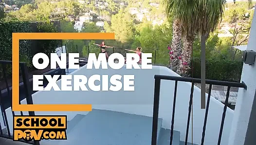 POV - Wunderschöne blondinen Candee Licious und Isabella de Laa im fick-trio