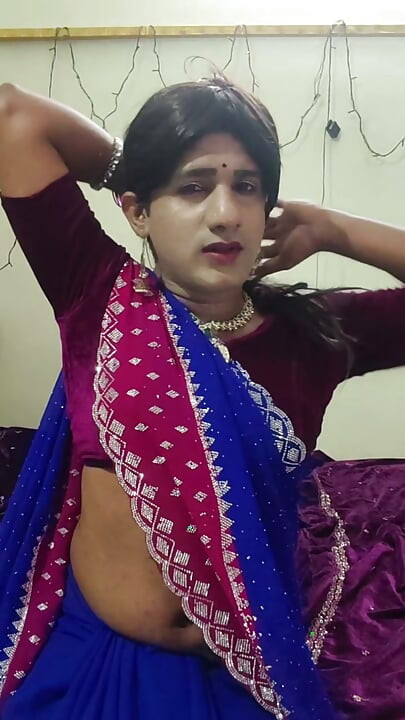Cumming in Saree