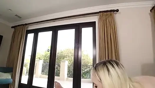 Dışarı çıkmadan önce badoinkvr, boşaltman gerekiyor ve Lilly Bell bölüm 2'ye yardım etmeye daha istekli