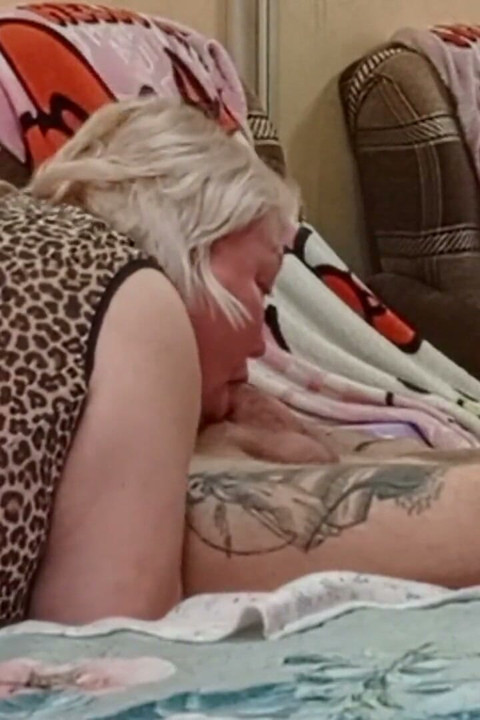 Mother-in-law Sucked and Ate Cum