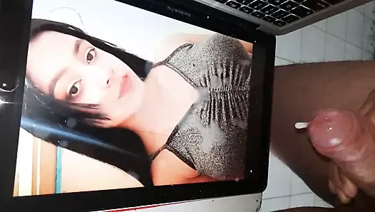 3 cumshots haraç için çok busty kız (ağır çekim)