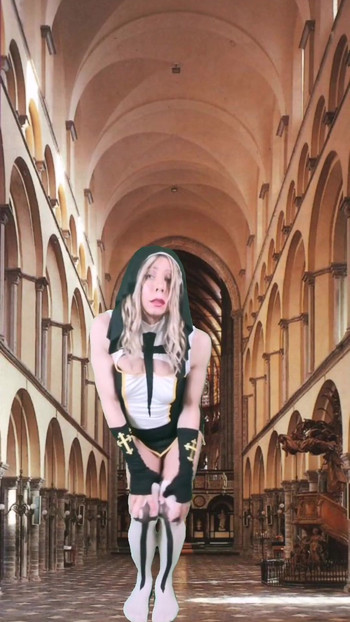 Uzbudljiv trenutak iz "Camelia Religious tgirl"