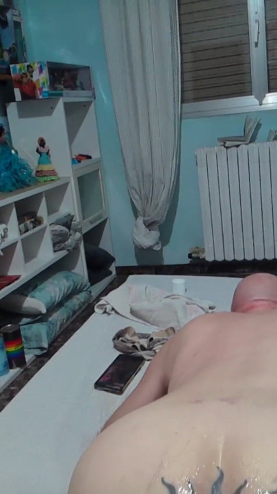 Tattooed ass getting fist | Clip 2