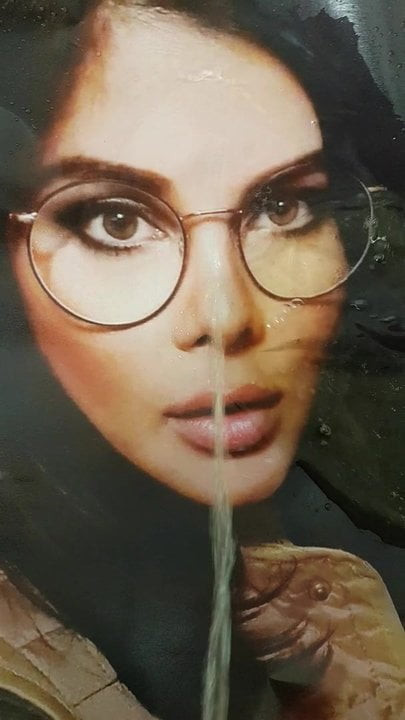 Indira vollgepisst