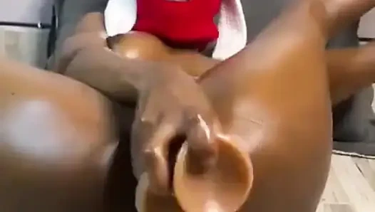 Ebony Petite Babe Vibrating Her Pussy with a Domi Untill She Cums