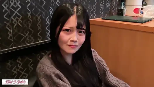 Idol Faced Allure Draws Deep Fixation as a Risky Romance Outshines Her Boyfriend 1st