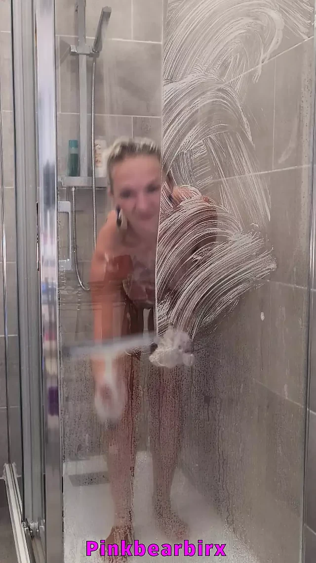 MILF taking butt plug into her ass and then taking a shower