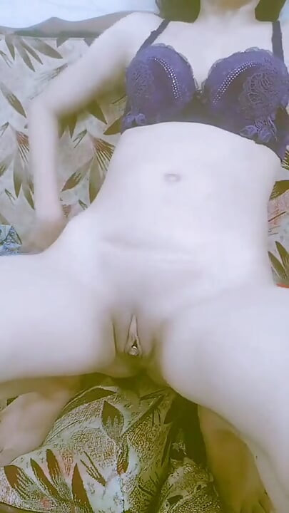 Come Enjoy My Milkey Pussy