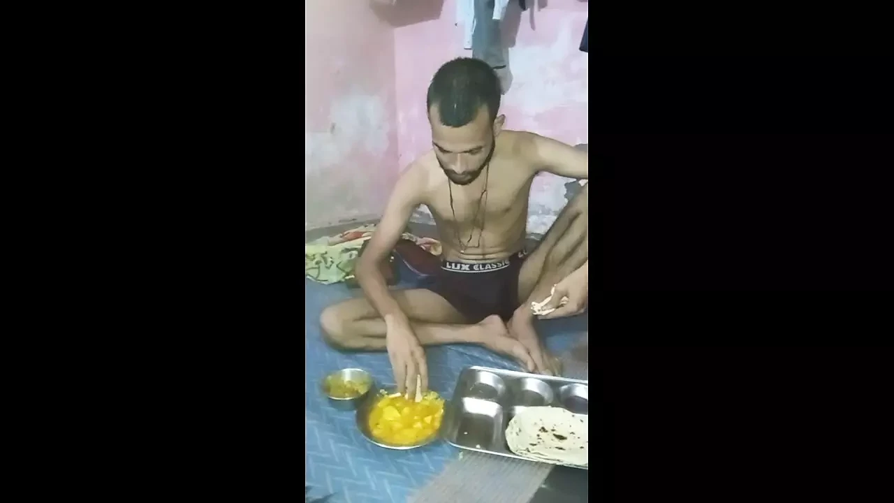 New Indian boy xxx. New dirty talk xxx. Boy sexy look And body.