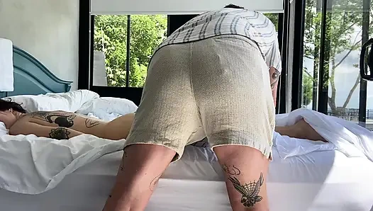 Masaj ve sert sikişen müşteri