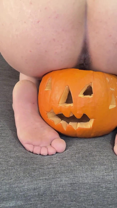 Eksplozja nagich fartów z dyni - Halloween bomba gazowa Fetysz