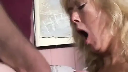 Mature couple pussy fucking ass fingering