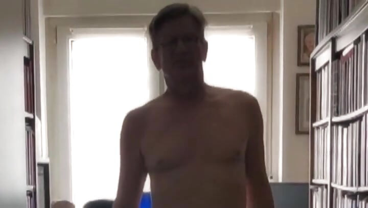 he lost his towel