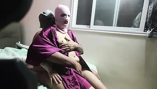 Пара арабка Мари Халихи