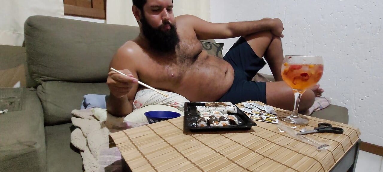 100-Piece Sushi Challenge: Completely Maxed Out & Bloated