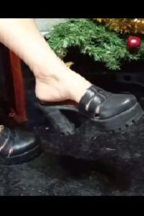 Stepmother Christmas the Dominatrix - 5