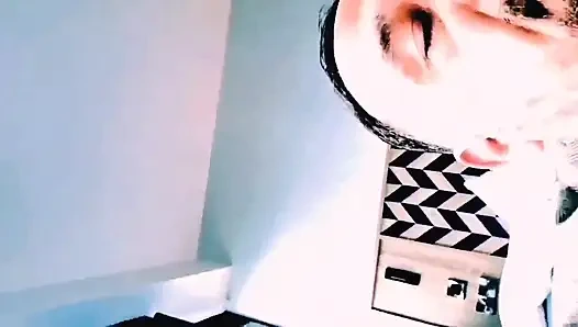 Polonyalı bir kaltak götüne böyle biniyor