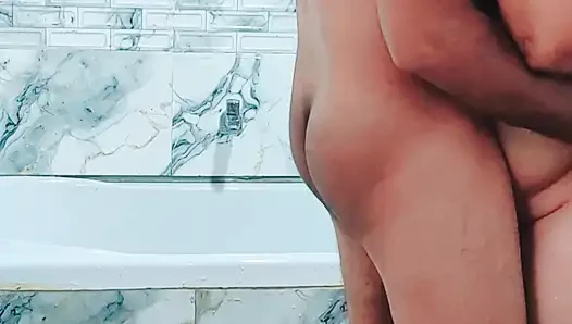 Srilankan sexy stepsister with bathroom sex.. big ass and big dick..........