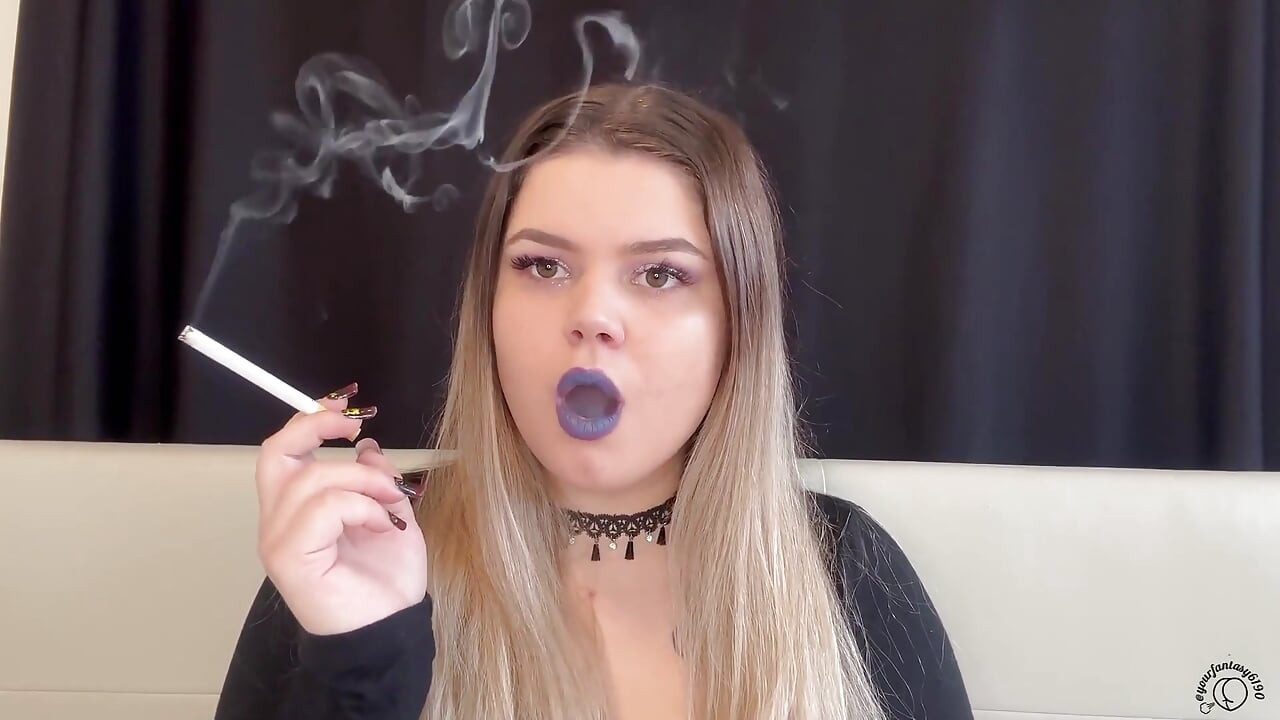 Worship My Smoke: BBW Goddess Puffs Cig & Vape