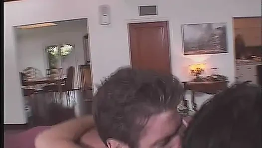 Я не могу устоять перед членом моего отчима