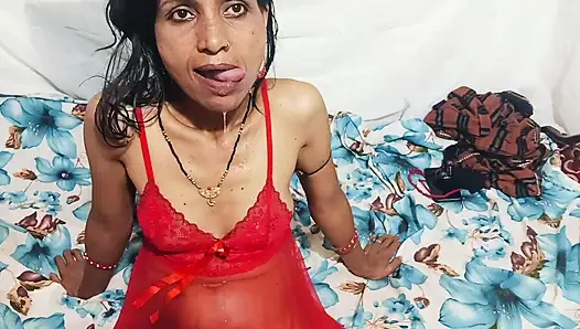 Girlfriend and Boyfriend First Time Sex  !