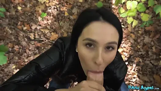 Agen publik - hitchiker alyssa bounty telan sperma pov