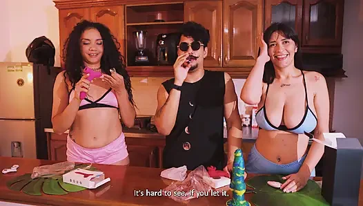 Делая это 2 джорджу спермы с некоторой помощью (Badpeach Toys обзор)