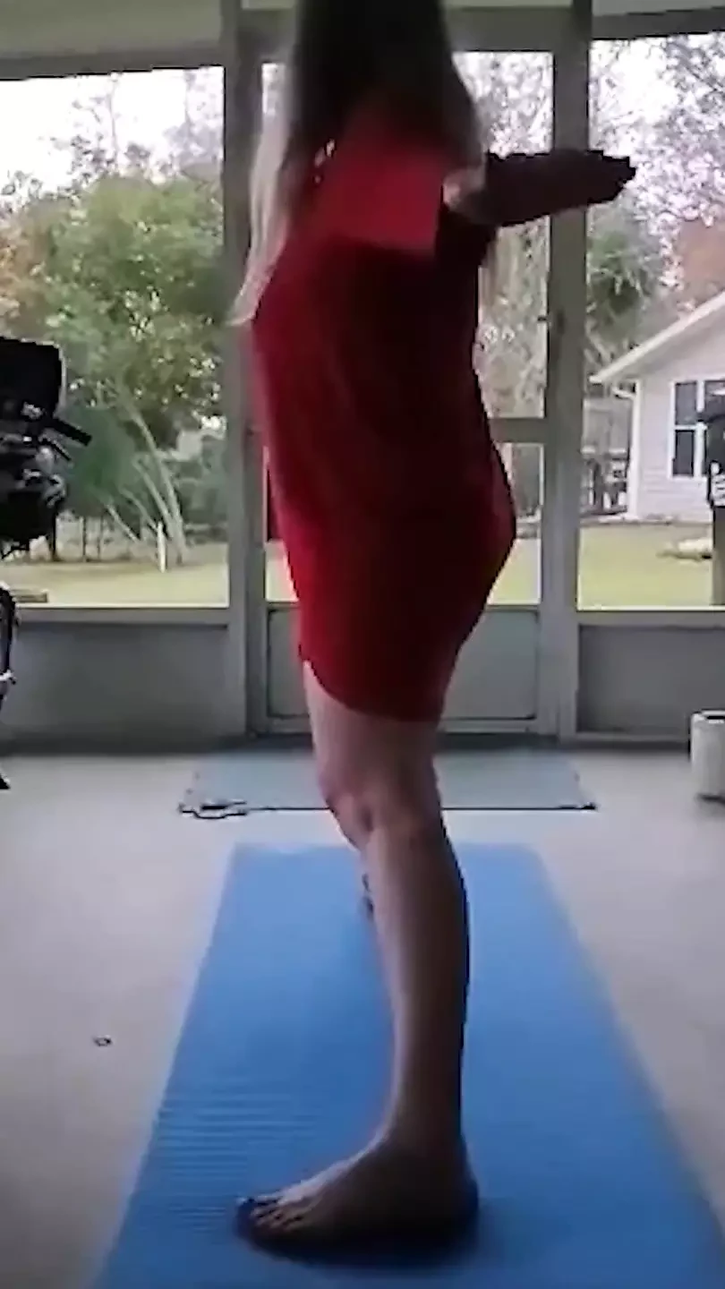 Granny MommaVee Does Naked Yoga!