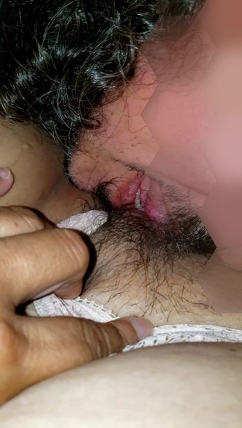 Jilat memek, istri yang bahagia, hidup bahagia