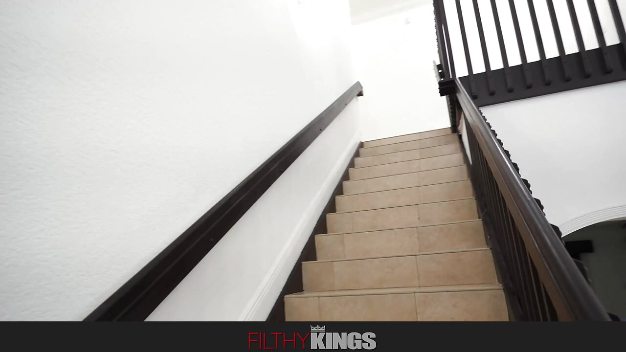FILTHY KINGS - Horny Stepmom Chloe Adams Fucked Hard After Shower By Stepson
