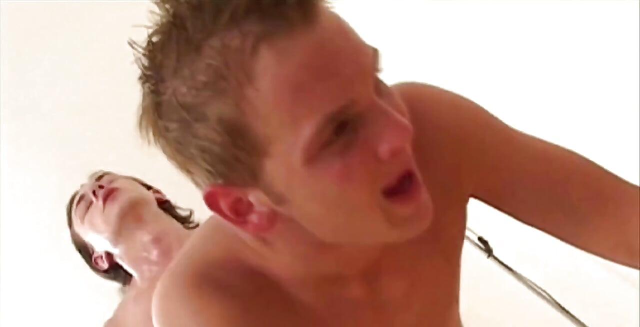 ハンキーなチェコの男は、良いと熱い瞬間に常に元気です..