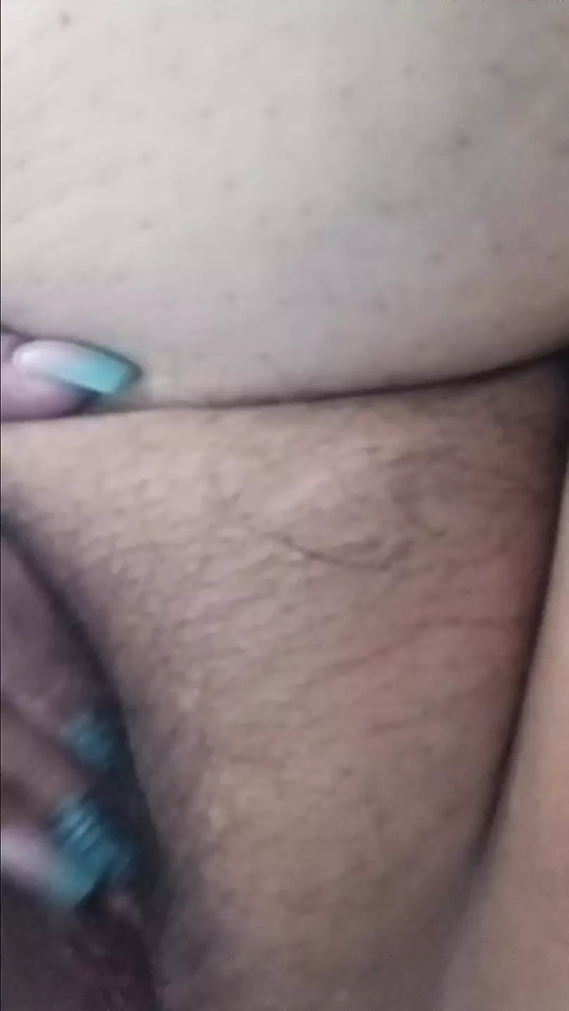 Phat Pink Latina pussy play